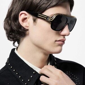 Louis Vuitton 1.0 Millionaire Sunglasses with Black Frame Aged Gold Detailing